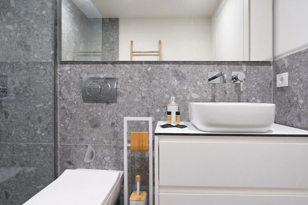 LIV Athinum 1 - Luxury Apartment 1C