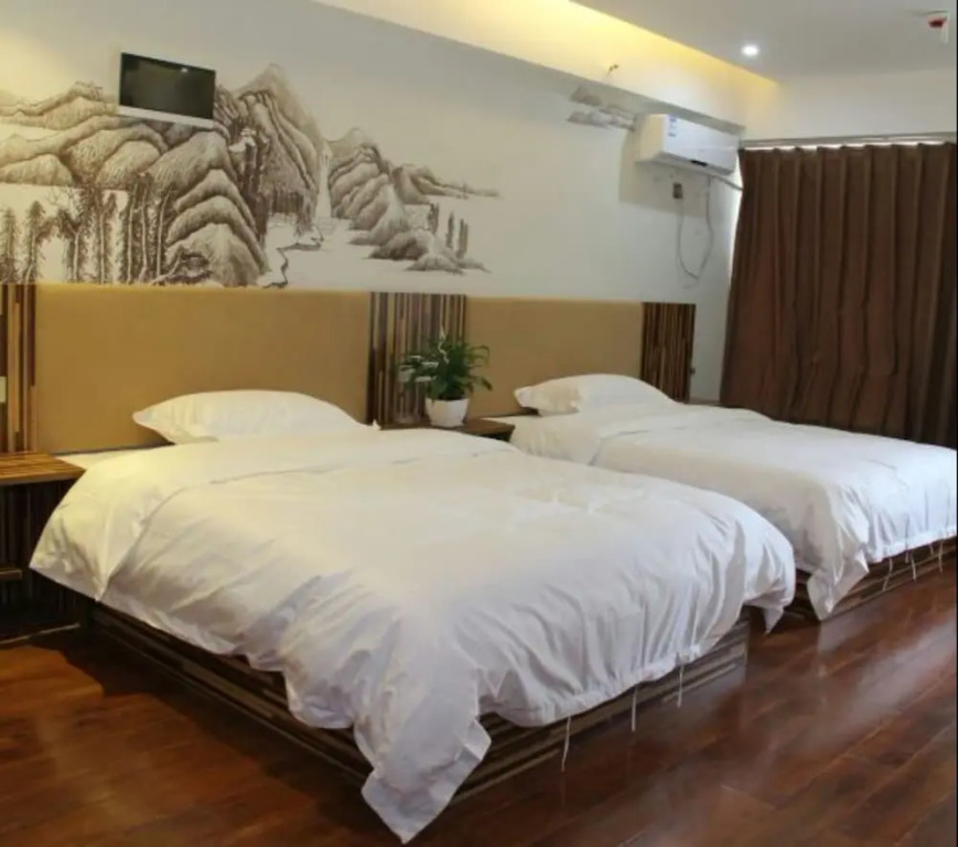 Luoyang Meining Hotel