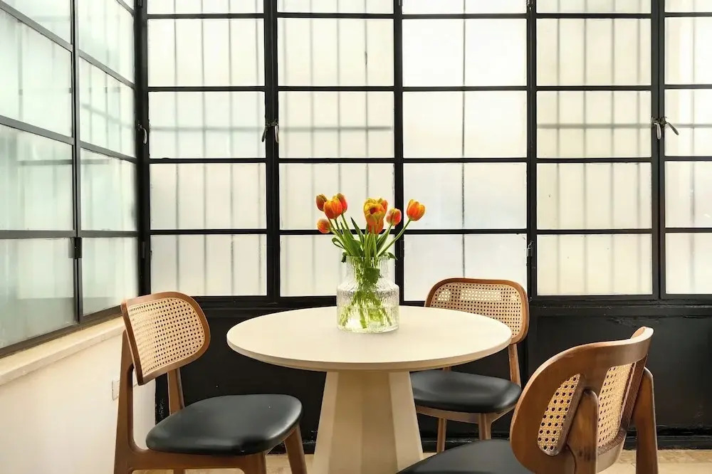 Modern-Rustic Haven in the City by Sea N Rent