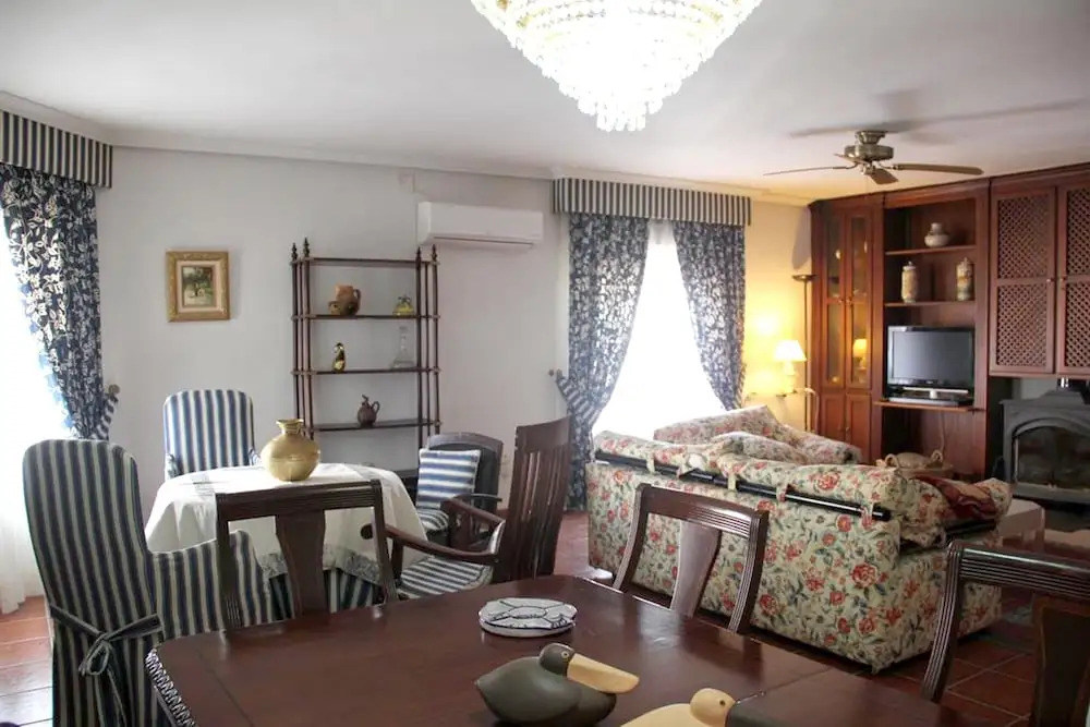 House With 5 Bedrooms in Villanueva de la Vera