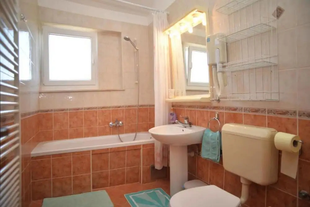 Apartments Divna