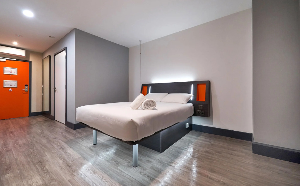 easyHotel Milton Keynes