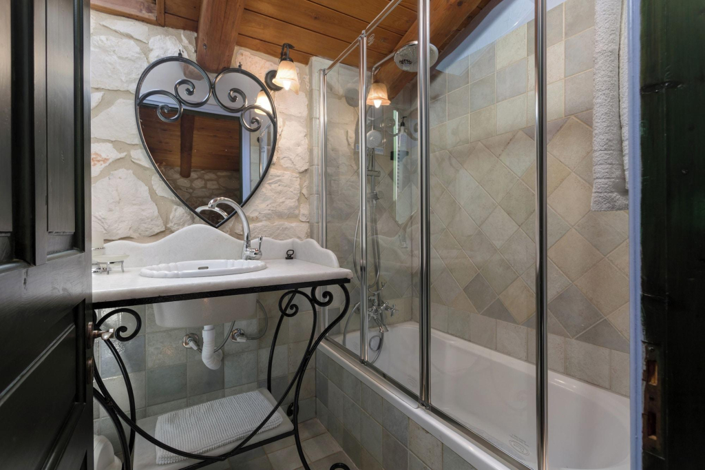 Aresti Mountain Resort