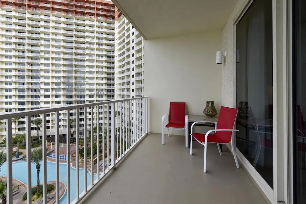 Shores of Panama 827 1 Bedroom 2 Bathrooms Condo