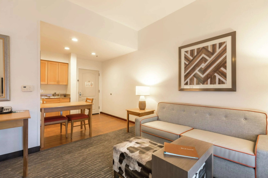 Homewood Suites by Hilton at Carolina Point - Greenville