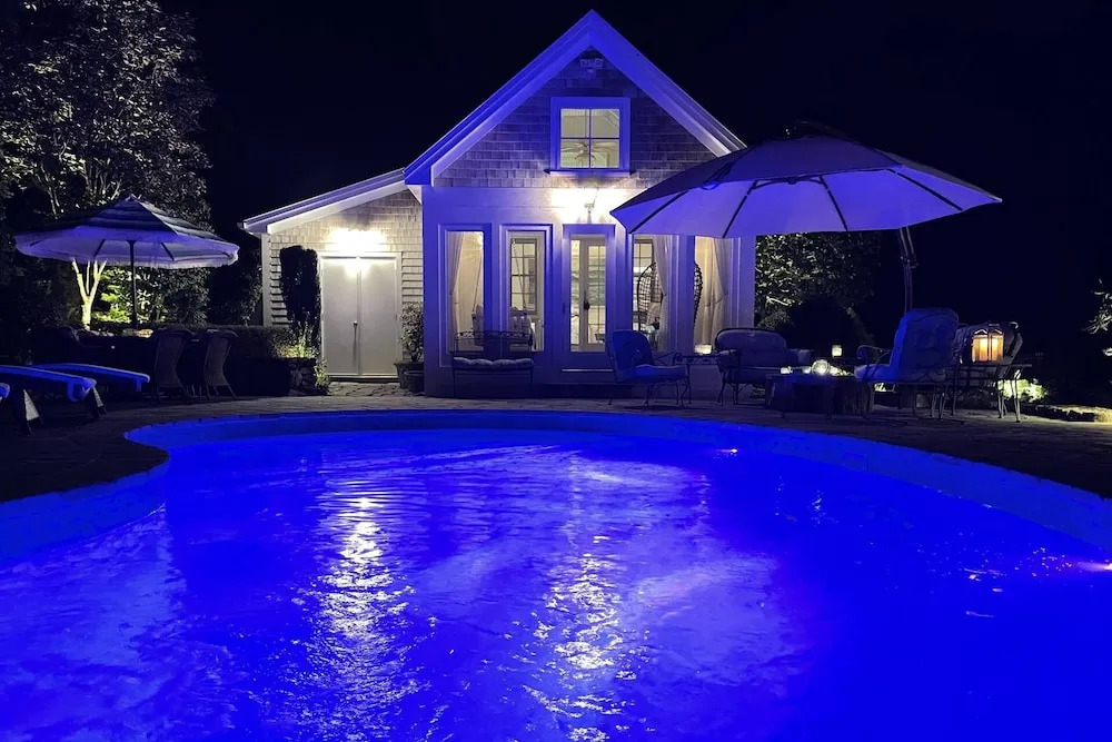 Glamorous Cabana