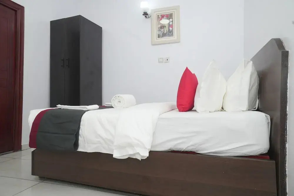 Aotel Hotel Lagos Owodunni