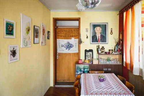 Ikar Hut Hostel