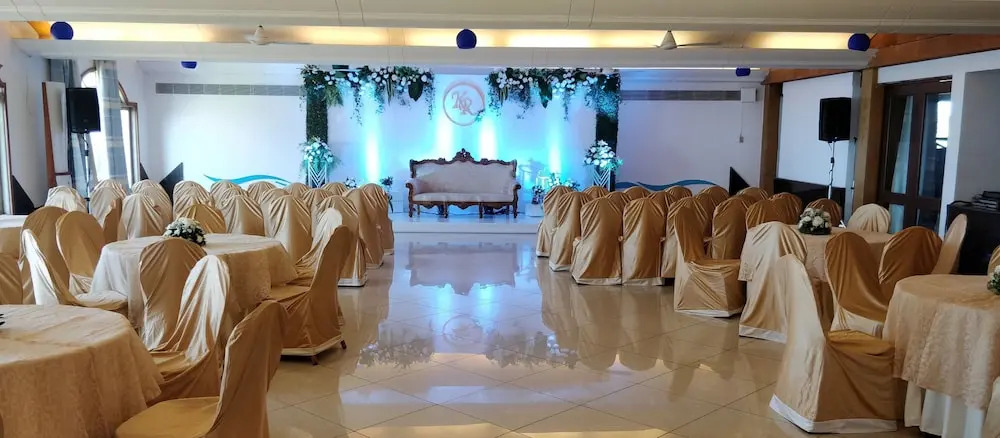 Kohinoor Samudra Beach Resort