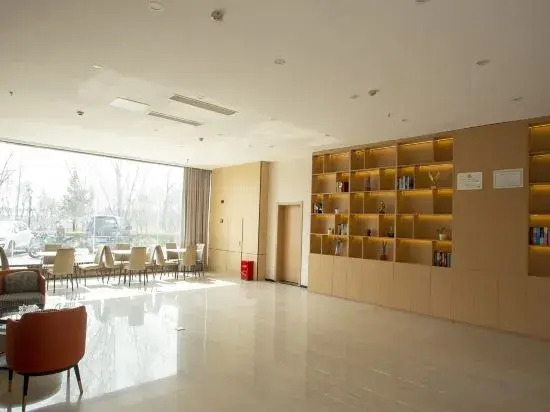 Yilai Xuzhou Suining Qingnian Road Hotel