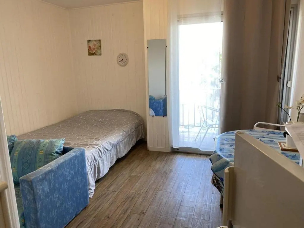 Appartement Balaruc-les-Bains, 1 pièce, 2 personnes - FR-1-553-116