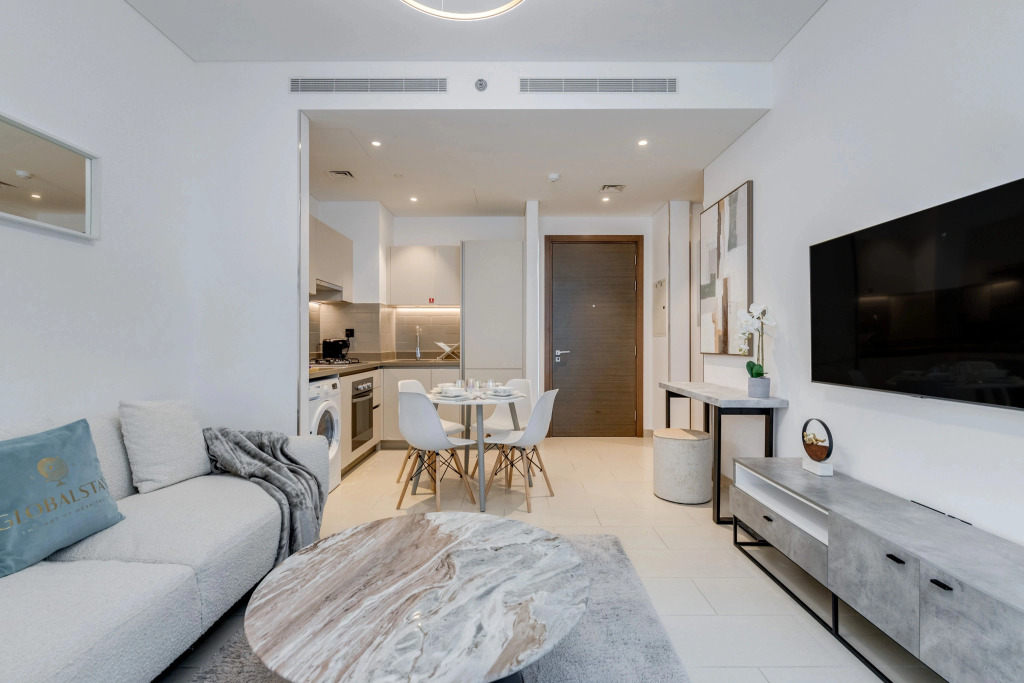 Апартаменты GlobalStay Sobha Creek Vistas Tower
