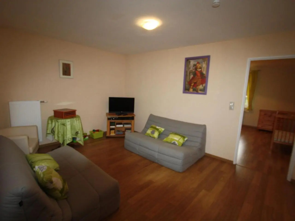 Gite Docelles, 6 pièces, 11 personnes - FR-1-589-104
