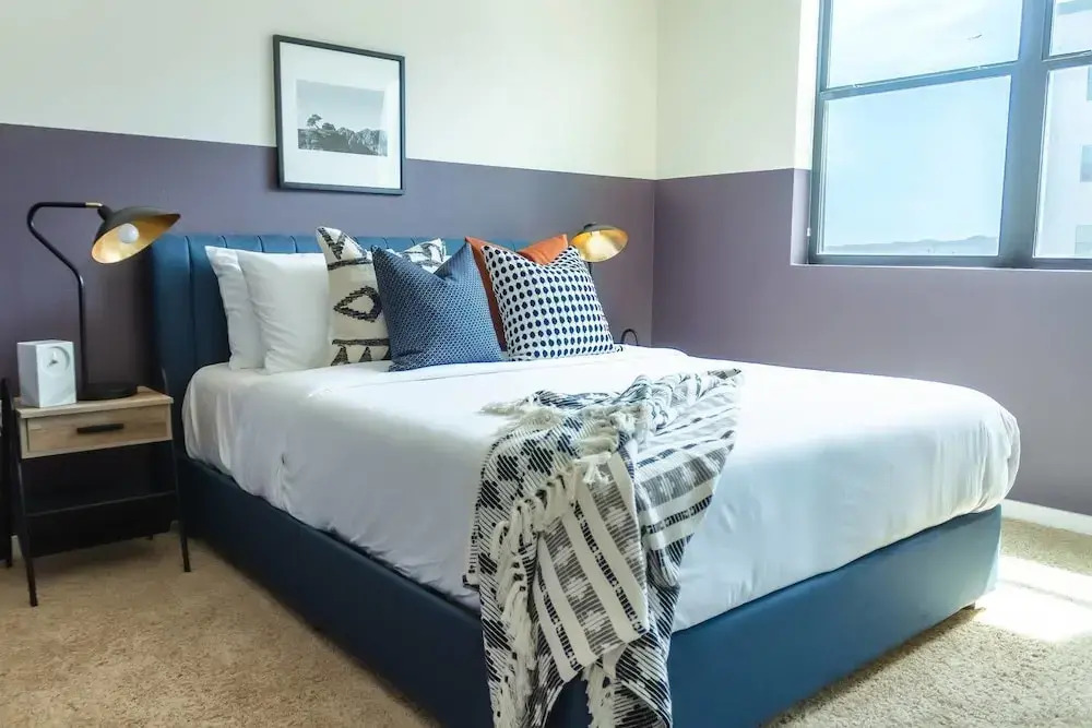 Modern 1BR Apt 3min From Convention Center