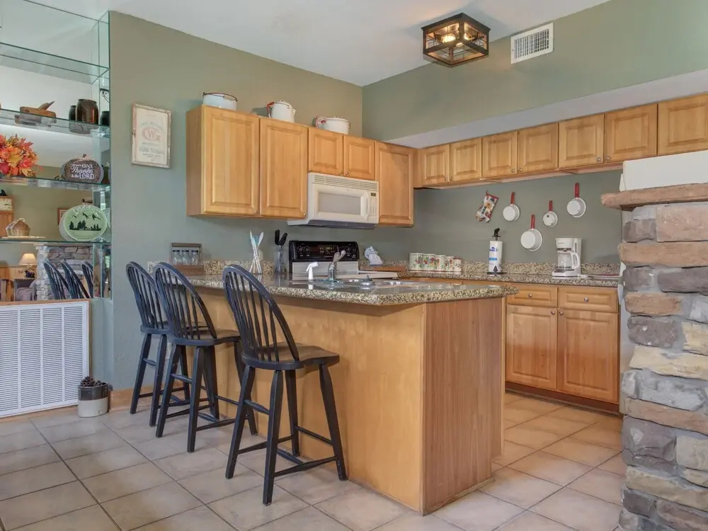 Cordelia's Mountain View 3211