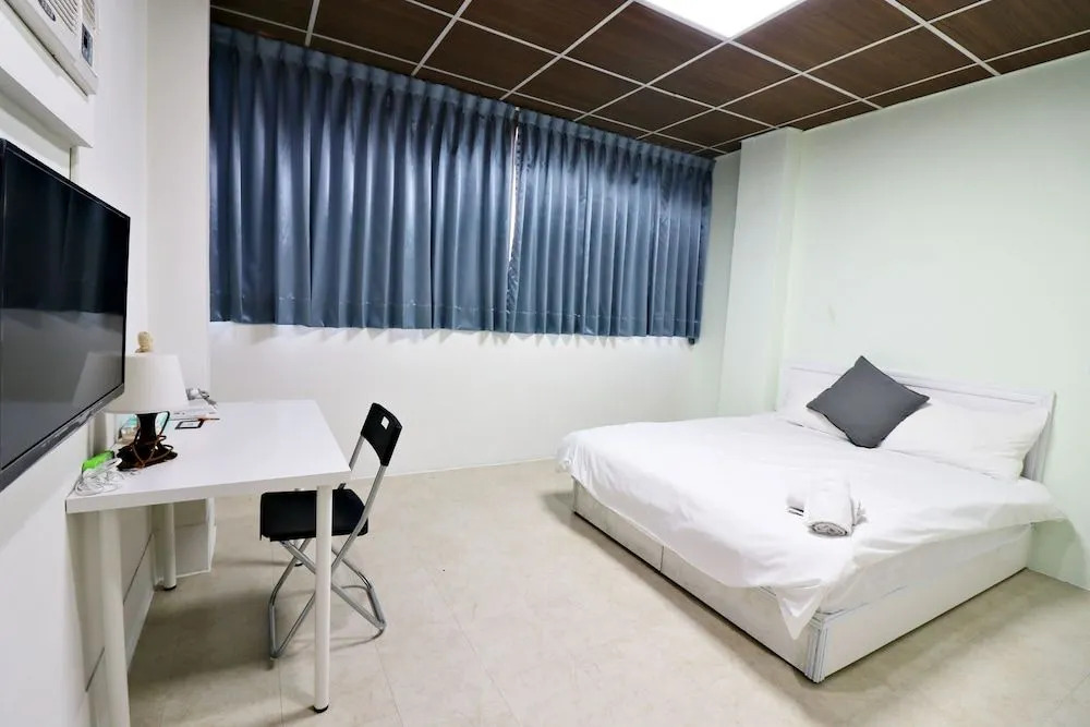 Taichung Zhonghua Road Nostalgic Inn