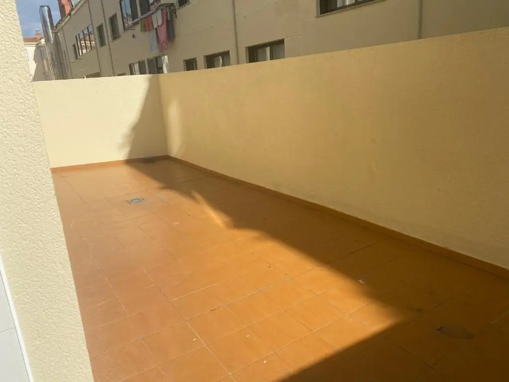 Piso céntrico, con amplia terraza, 3 dormitorios