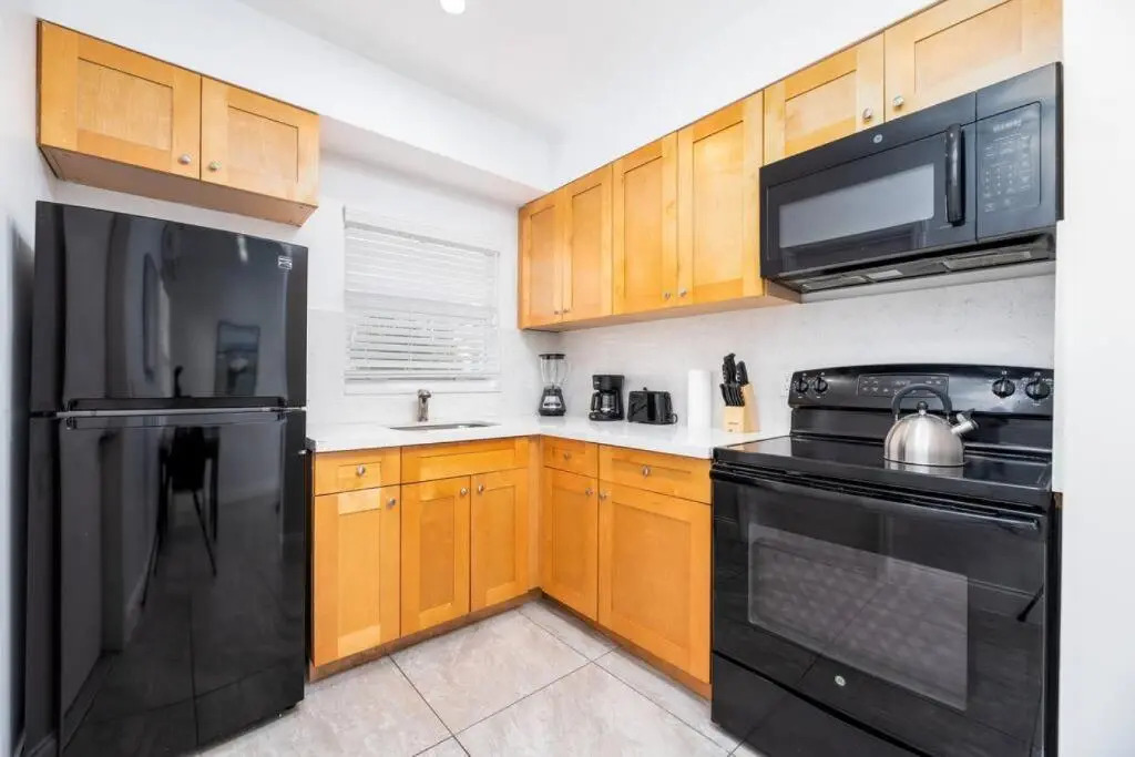 Bayshore Breeze 9 - Fort Lauderdale Beach