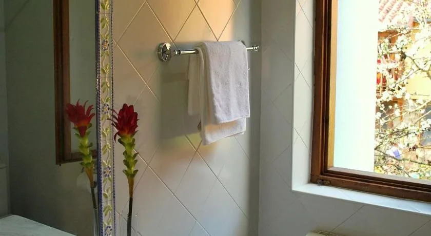 Casa Lebanes