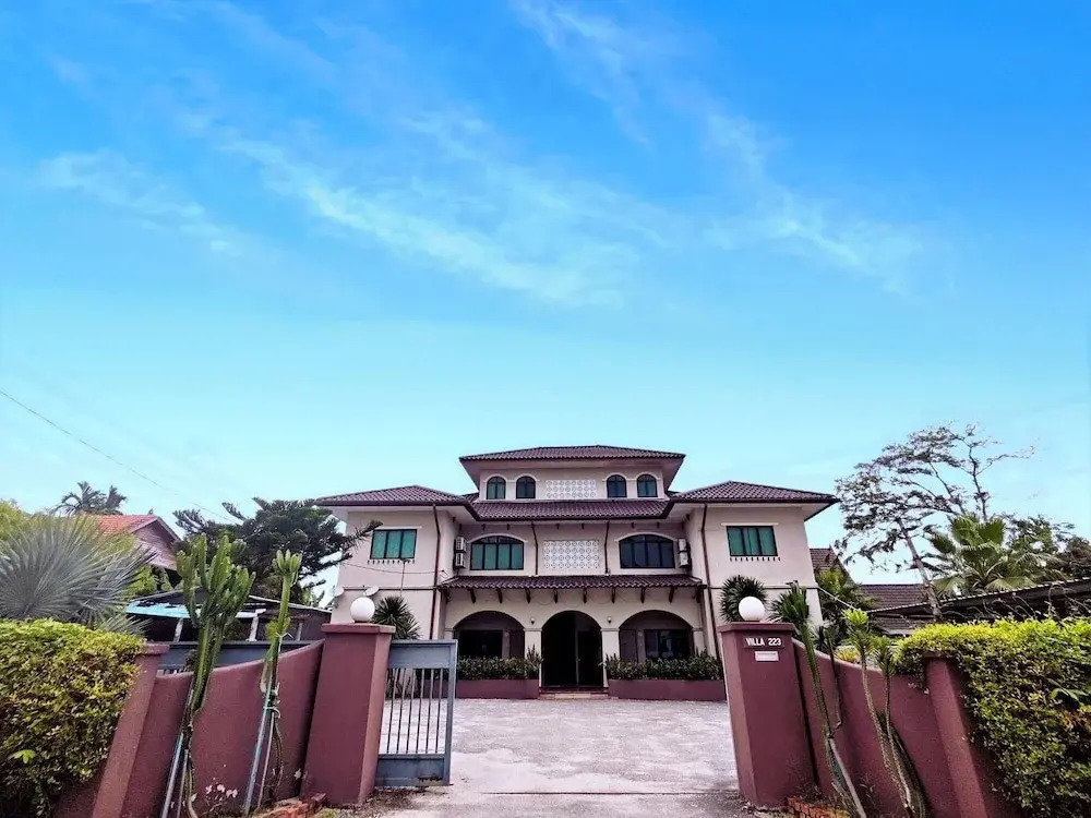 Villa 223
