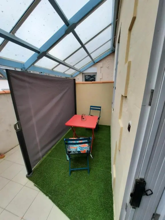 charmant studio plein centre ville