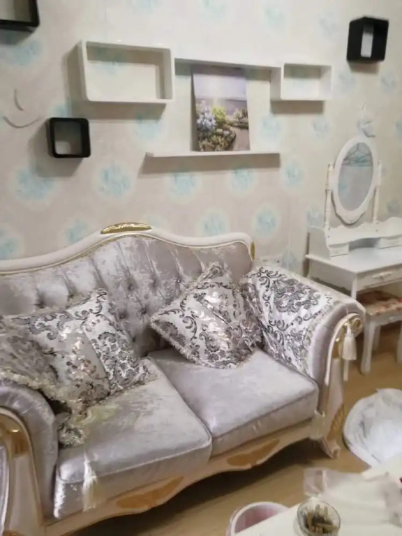 Wuhan Loving Home Apartment