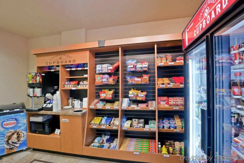 Candlewood Suites Portland Airport by IHG