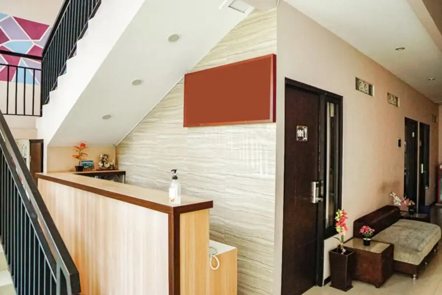 Audah Syariah Residence Mitra RedDoorz
