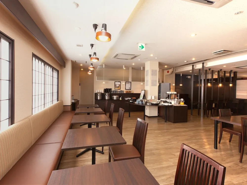 Business Hotel Isesaki Heisei Inn