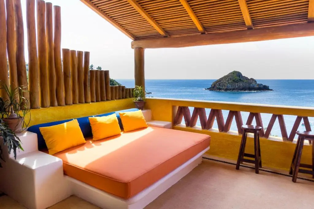 Playa Rosa Bungalows