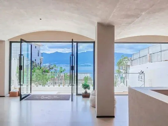 Jiujianhai Seaview Art Meisu (Dali Erhai Branch)