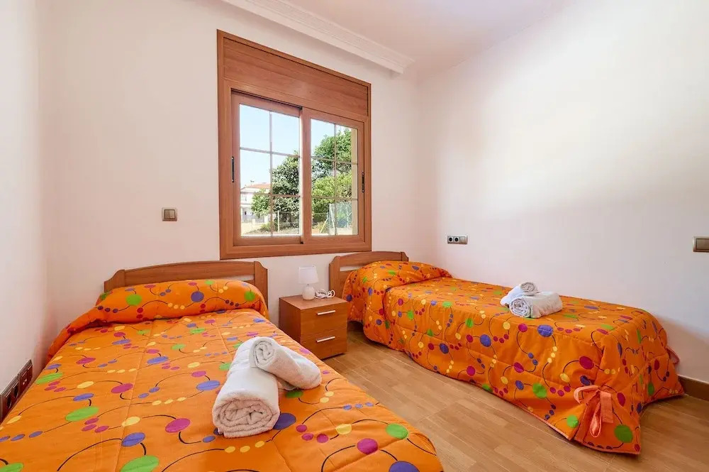 Marina in Blanes With 6 Bedrooms and 4 Bathrooms