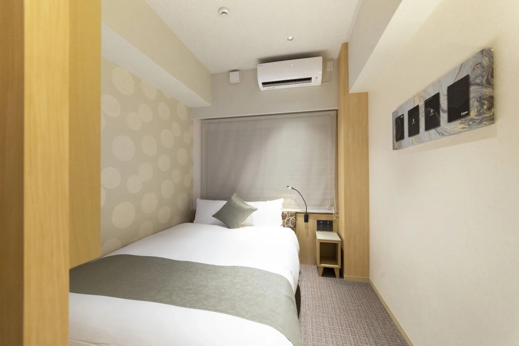 HOTEL HILLARYS Shinsaibashi