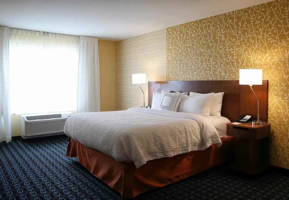 Fairfield Inn & Suites Madison Verona