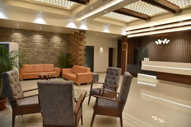 Hotel Pratham