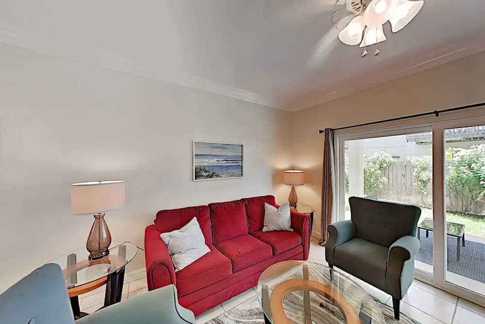 Prime Gulf Getaway W/ Pool - Walk To Beach, Dining 2 Bedroom Condo