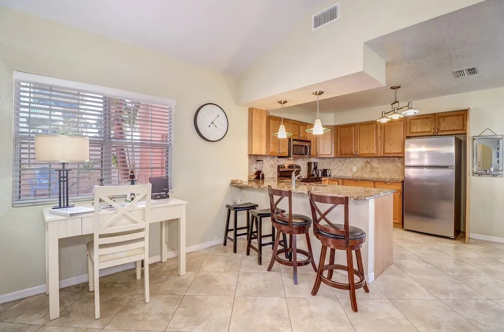 Sunset Beach W/ Pool & Gulf-view Rooftop Deck 4 Bedroom Home
