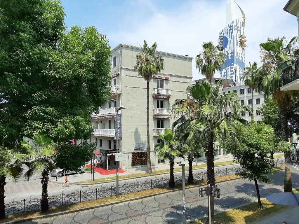Центр города Батуми Apartment Rustaveli 13