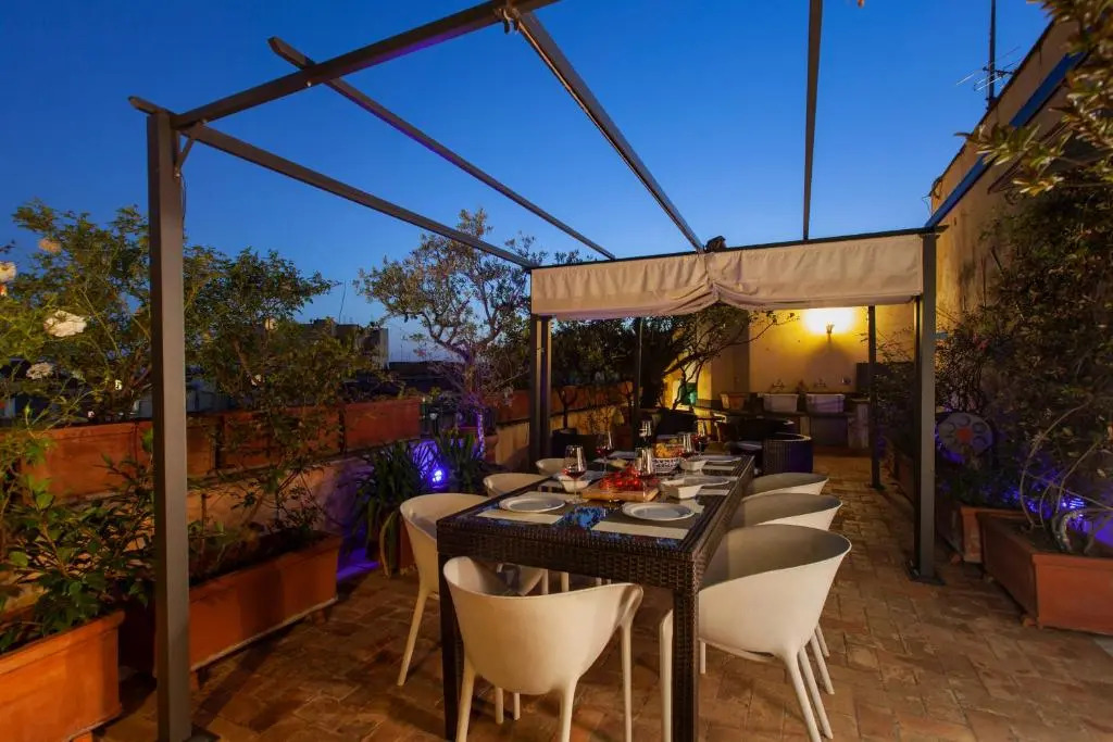 Habitat's Colosseum-Monti 4BR Penthouse with Terrace