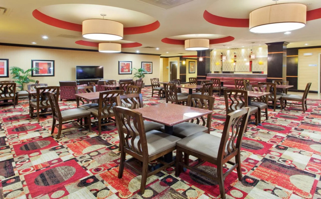 Holiday Inn Express Rome-East by IHG