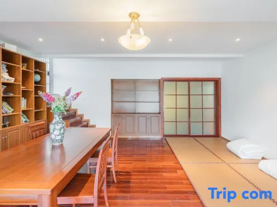 Shanghai Meishu Time Swimming Pool Party Single-family Villa