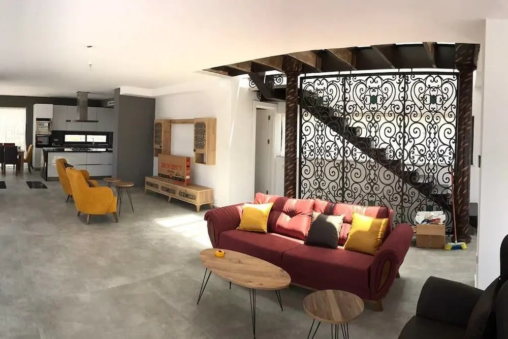 Villa VIP