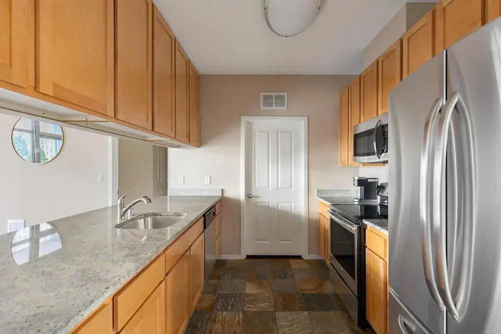 Bellevue Designer 1BD Plus Den 1BA Apartment