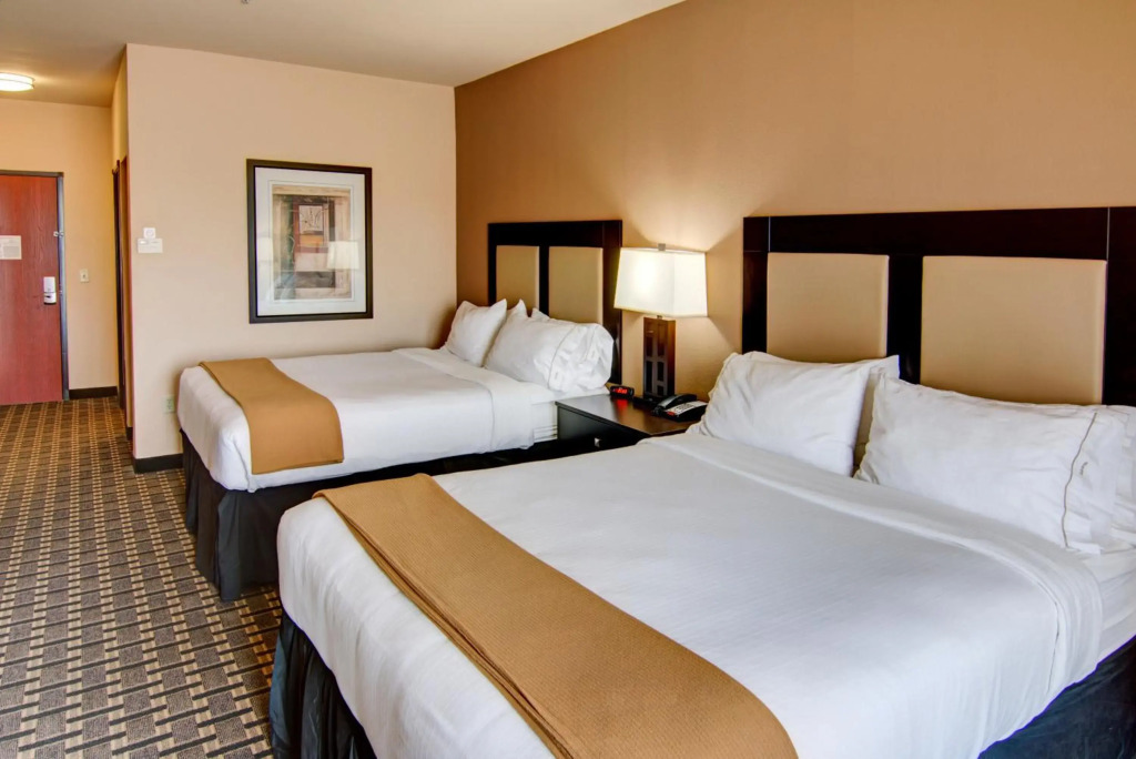 Holiday Inn Express Hotel & Suites Paris by IHG