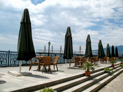 Royal Park Hotel
