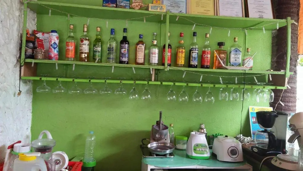 Guannas Place Rooms & Restaurant