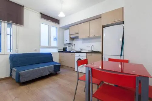 Mercado Anton Martin Apartment