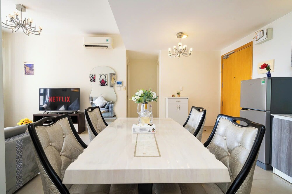 MASTERI Premier Residence