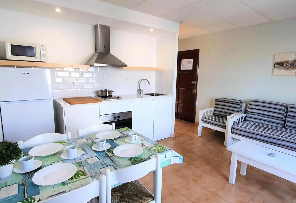 Apartment 30 meters from the beach