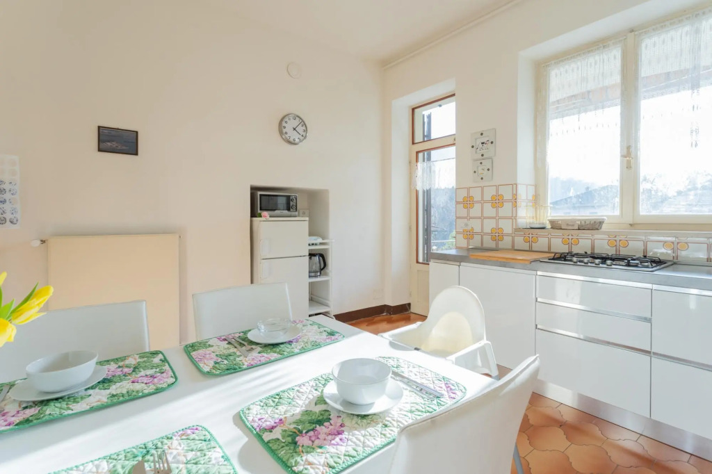 Villa Ida in Lenno with 3 bedrooms and 2.5 bathrooms